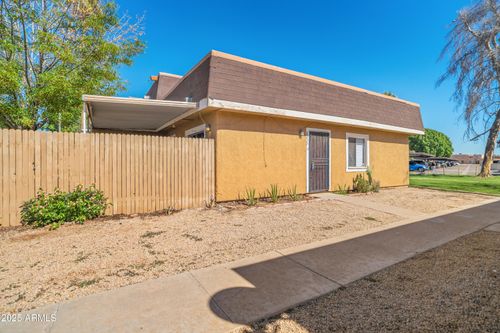 8235 N 34th Dr, Phoenix, AZ, 85051-5963 | Card Image