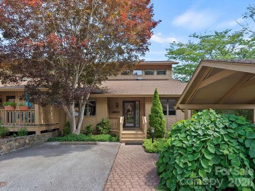 1001 Red Oak Drive, Hendersonville, NC, 28791 | Card Image