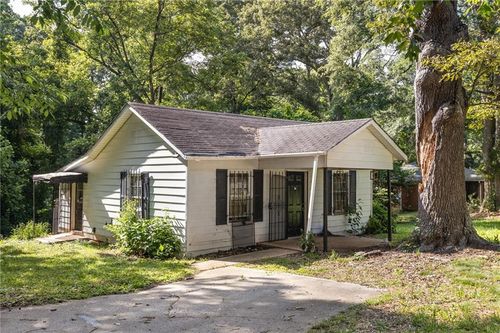 1151 Sheppard Pl, Stone Mountain, GA, 30083-5333 | Card Image