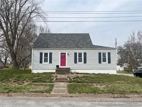 201 W 7th St, New London, MO, 63459-1306 | Card Image