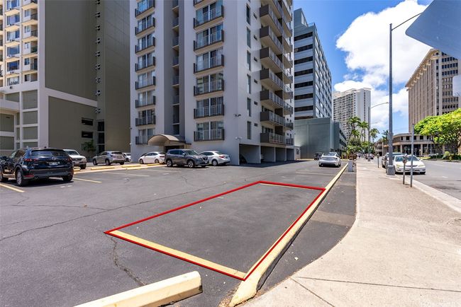 APT-703 - 731 Amana St, Condo with 2 bedrooms, 2 bathrooms and 1 parking in Honolulu HI | Image 16