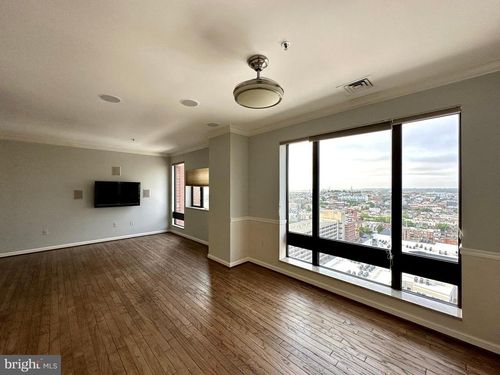 1503-10 E Lee St, BALTIMORE, MD, 21202-6019 | Card Image