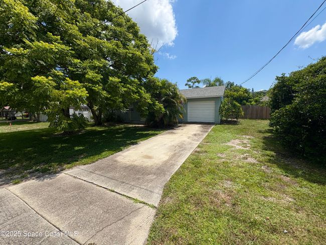 6213 E Baker Cir, House other with 3 bedrooms, 2 bathrooms and null parking in Cocoa FL | Image 4