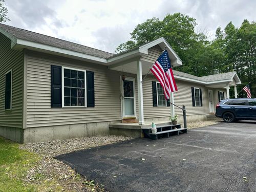 25 Trim Rd, Morrisonville, NY, 12962-3943 | Card Image