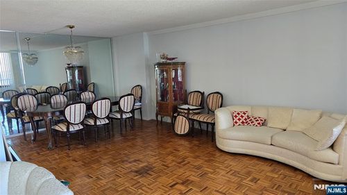 200 Winston, Cliffside Park, NJ, 07010 | Card Image