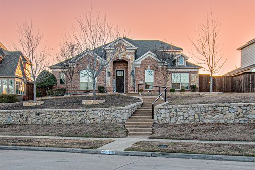 3101 Knightsbridge Lane, Garland, TX, 75043 | Card Image