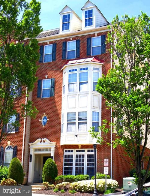 327 Munahan Cir, INDIAN HEAD, MD, 20640-1493 | Card Image