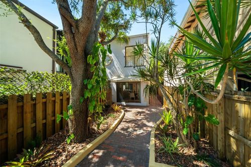 3145 Jackson Avenue, Miami, FL, 33133 | Card Image