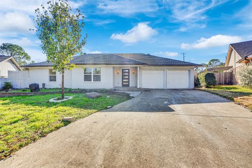 3919 San Miguel Ct, Arlington, TX, 76016-2742 | Card Image