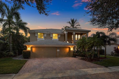 6395 Stonehurst Cir, Lake Worth, FL, 33467-7371 | Card Image