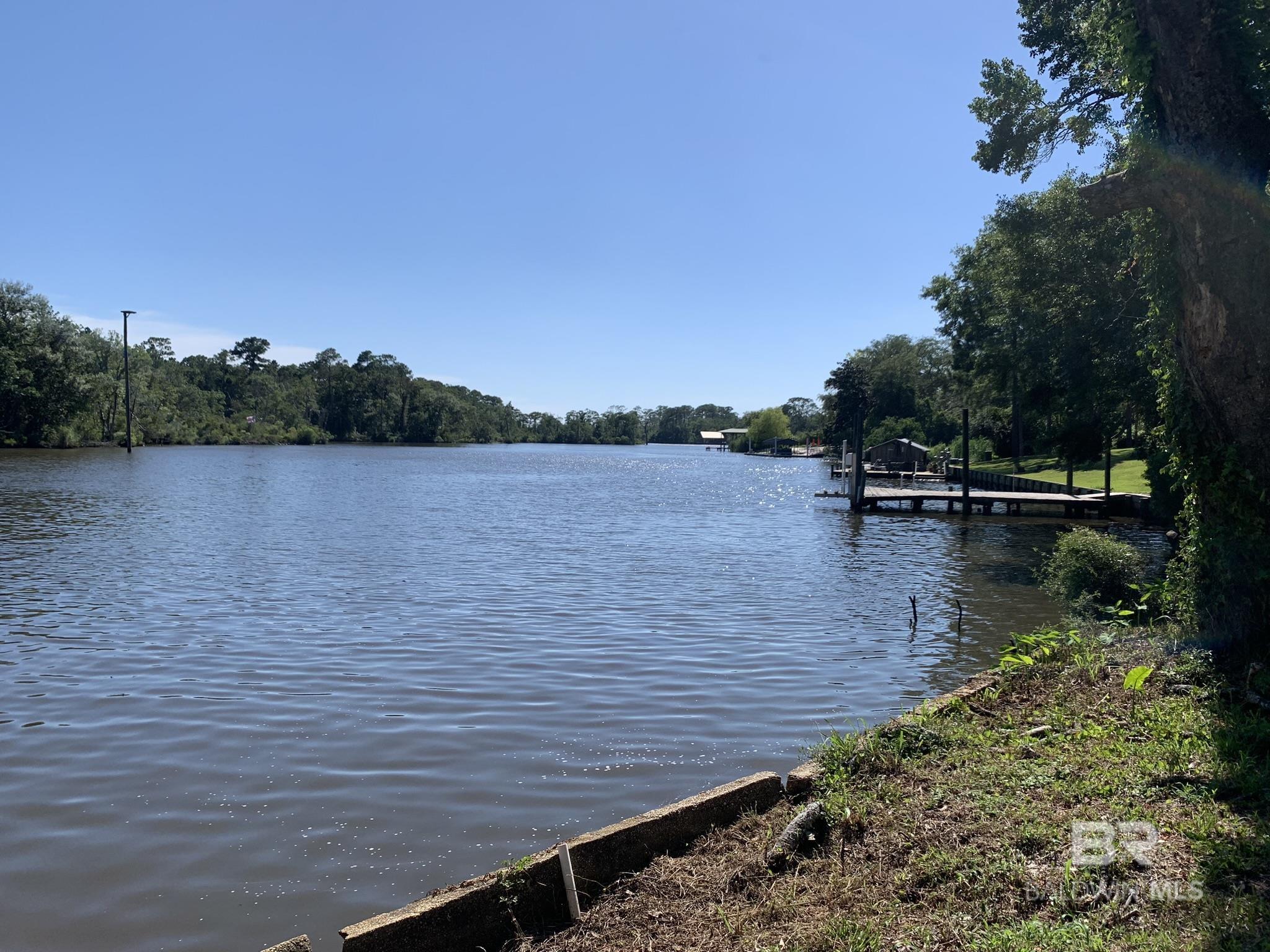Oak St, Magnolia Springs, AL 36555