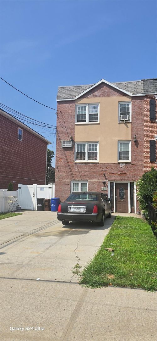 417 Castle Hill Ave, Bronx, NY, 10473-1608 | Card Image