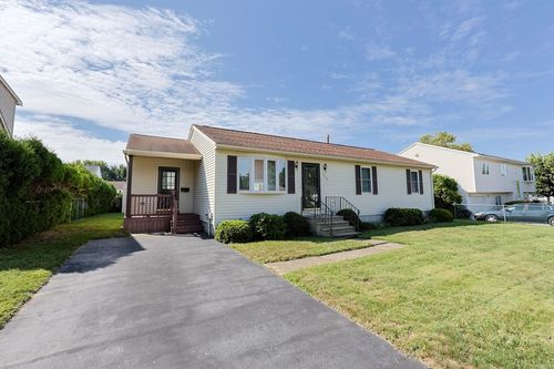868 Phillips Rd, New Bedford, MA, 02745-3400 | Card Image
