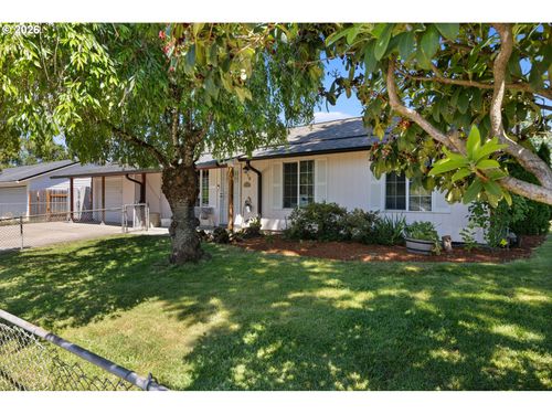 170 Ne Robin Way, Gresham, OR, 97030-1531 | Card Image