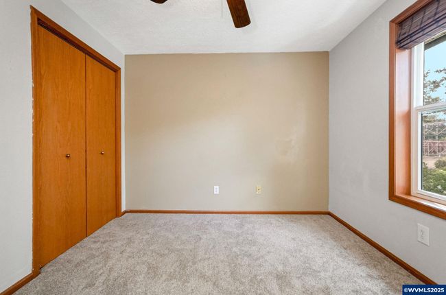 2007 Chase Loop Sw, House other with 3 bedrooms, 3 bathrooms and null parking in Albany OR | Image 30