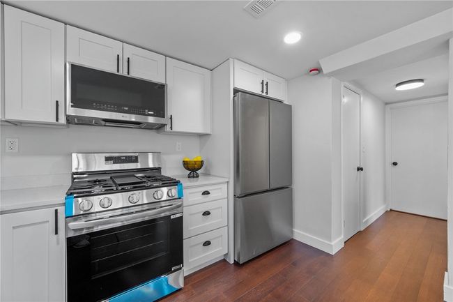 114 Biscayne Ter, House other with 3 bedrooms, 2 bathrooms and 1 parking in Pittsburgh PA | Image 24