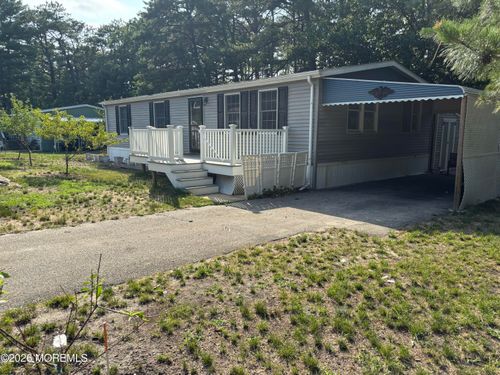 2 Martin Dr, Whiting, NJ, 08759-3708 | Card Image