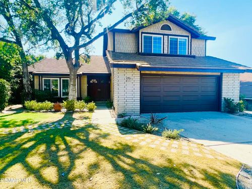 69 Dandelion Ct, Newbury Park, CA, 91320-3846 | Card Image