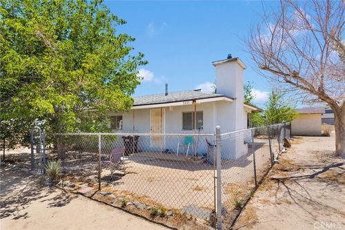 5335 Palmdale Rd, Phelan, CA, 92371 | Card Image