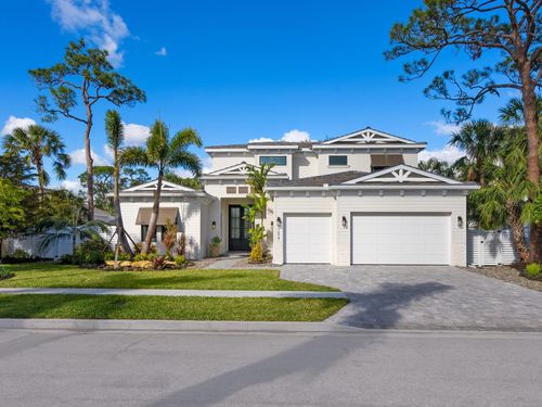 1519 Harbor Dr, SARASOTA, FL, 34239-2017 | Card Image