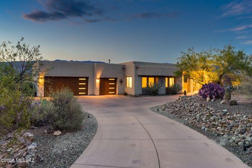 8505 S Circle C Ranch Rd, Vail, AZ, 85641-8937 | Card Image