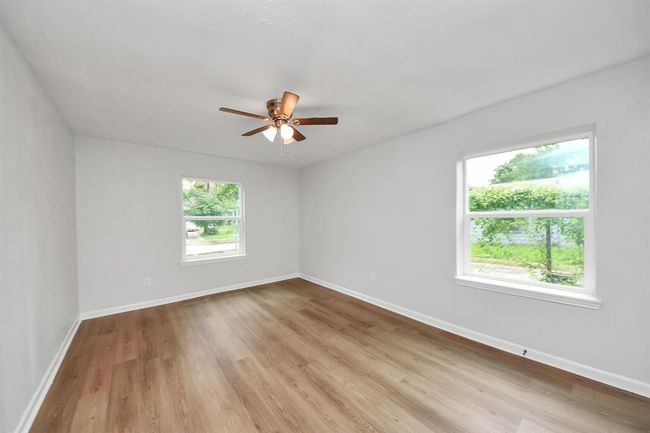 6018 Beekman Rd, House other with 3 bedrooms, 2 bathrooms and null parking in Houston TX | Image 31