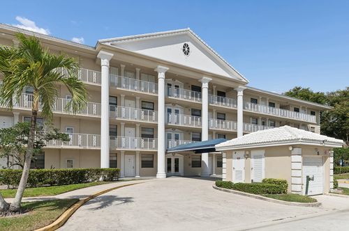 402-3507 Village Blvd, West Palm Beach, FL, 33409-7482 | Card Image