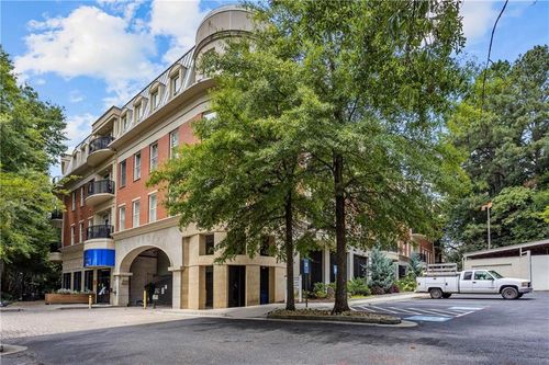 311-560 Dutch Valley Rd Ne, Atlanta, GA, 30324-5364 | Card Image