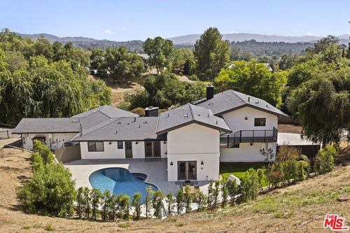 1131 Rancho Dr, Ojai, CA, 93023-1628 | Card Image