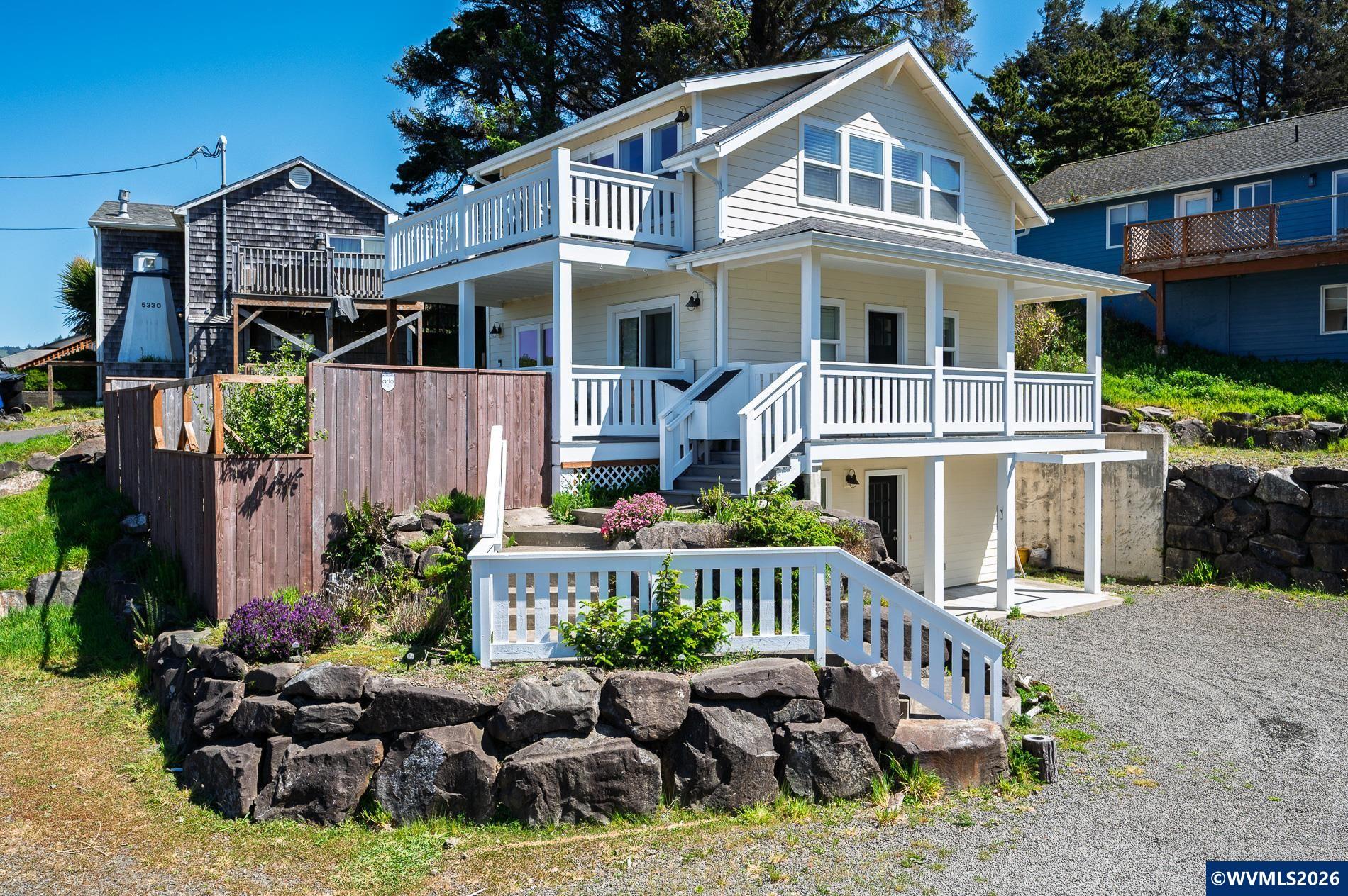 Residential in Lincoln City