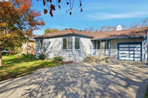 17472 Via Segundo, San Lorenzo, CA, 94580-3242 | Card Image