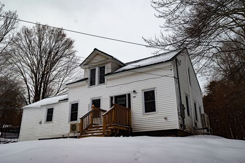 121 Spring St, Athol, MA, 01331-3345 | Card Image