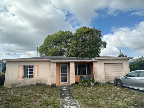 2310 Nw 155th St, Miami Gardens, FL, 33054 | Card Image