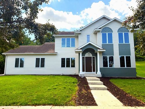 3018 Mayowood Common Cir Sw, Rochester, MN, 55902-4232 | Card Image
