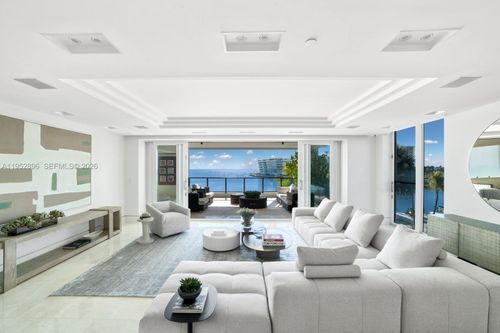 apt-403-3535 Hiawatha Ave, Miami, FL, 33133-4034 | Card Image