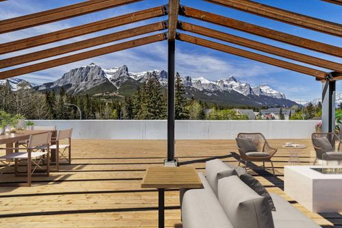 216a-1 Industrial Pl, Canmore, AB, T1W1Y1 | Card Image