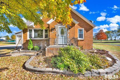 116 Jibben St, Green Valley, IL, 61534-8013 | Card Image