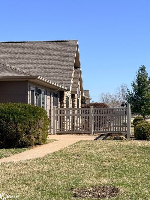 4915 River Valley Rd, Fort Madison, IA, 52627-7603 | Card Image