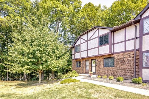 3048 Highcliff Ct, Columbus, OH, 43231-2362 | Card Image