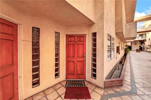 apt-8-321 W Queen St, Inglewood, CA, 90301-5156 | Card Image