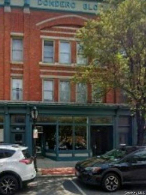 176 Main Street, Beacon, NY, 12508 | Card Image