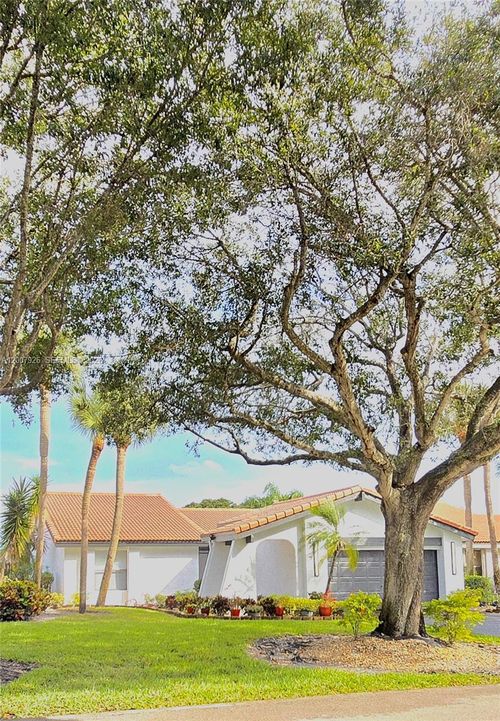 5551 Lakeview Mews Dr, Boynton Beach, FL, 33437 | Card Image