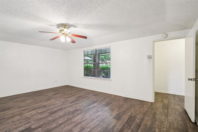 338 S Stewart Ave, Home with 6 bedrooms, 4 bathrooms and 4 parking in Lancaster TX | Image 18