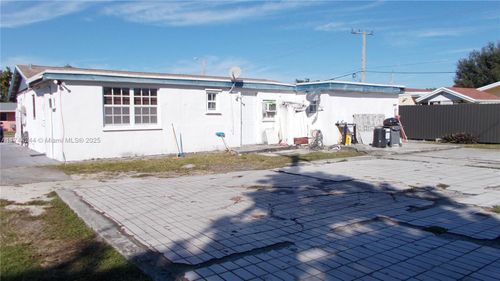 3224 Nw 181st St, Miami Gardens, FL, 33056-3432 | Card Image