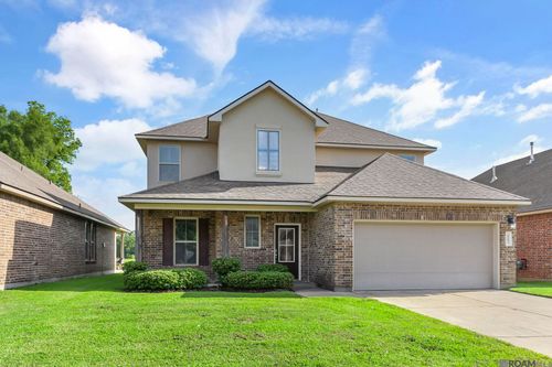 2203 Windridge Ave, Zachary, LA, 70791-7020 | Card Image