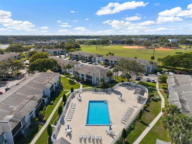APT-106E - 9729 Hammocks Blvd, Condo with 2 bedrooms, 1 bathrooms and null parking in Miami FL | Image 15