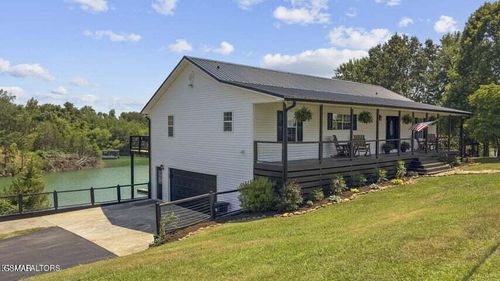 1033 Sunset View Rd, Pittman Center, TN, 37876-0946 | Card Image