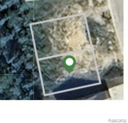 13167 Harbor Landings Dr, Fenton, MI, 48430-3906 | Card Image