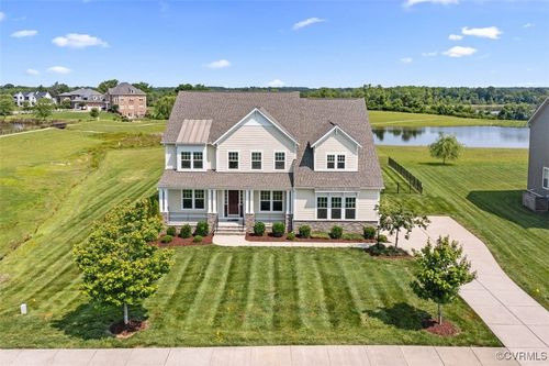 11542 Sinker Creek Dr, Chester, VA, 23836-5427 | Card Image