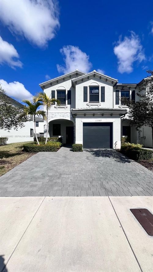 0-13389 Sw 287th Ter, Homestead, FL, 33033-7555 | Card Image